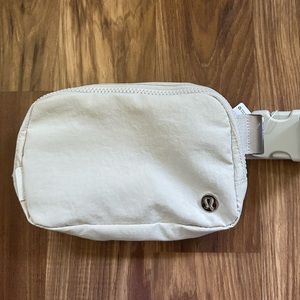 Lululemon everywhere belt bag. White opal. New with tags.